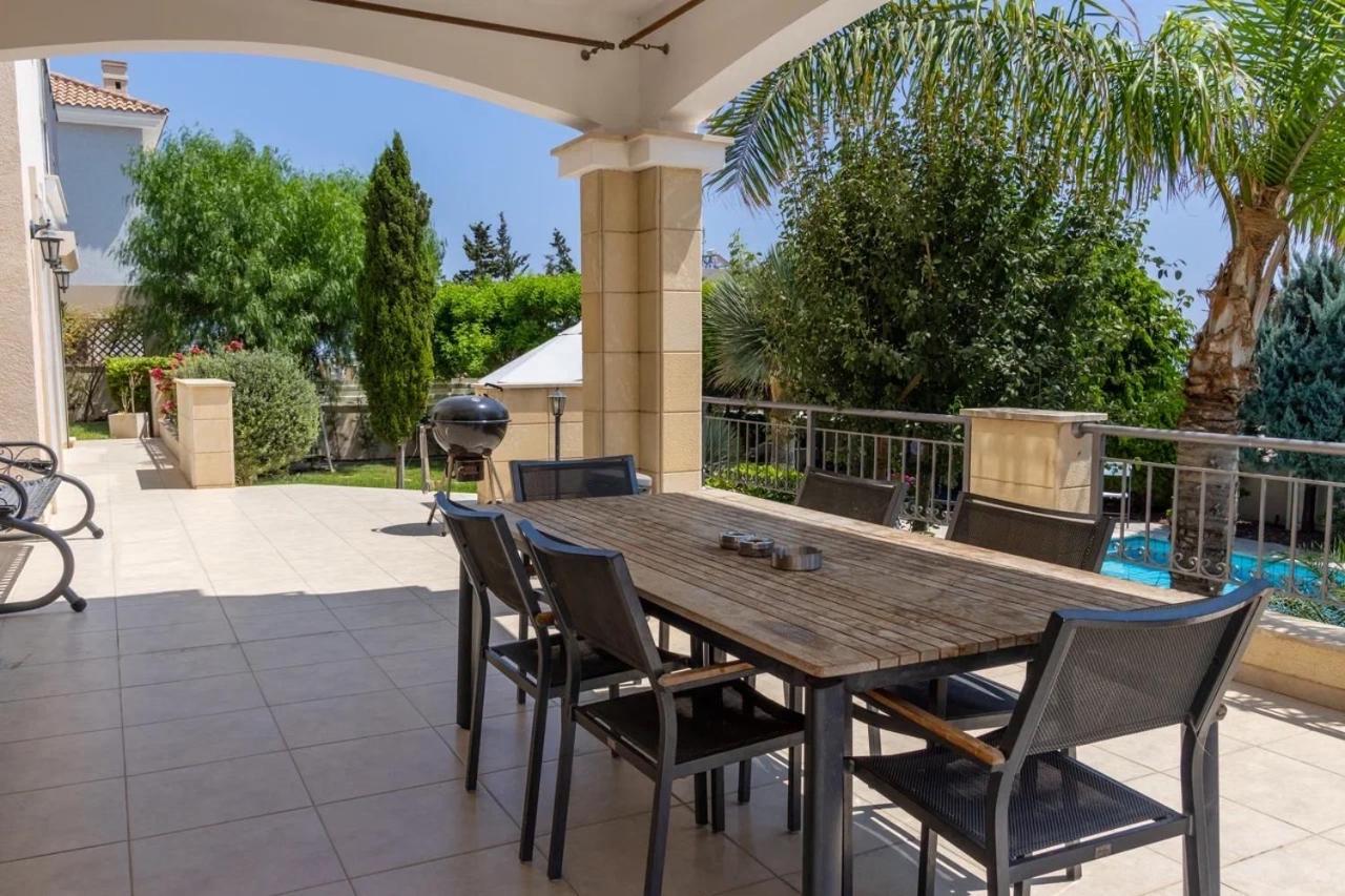Seaview 6 Bedroom Villa & Private Pool 利马索尔 外观 照片