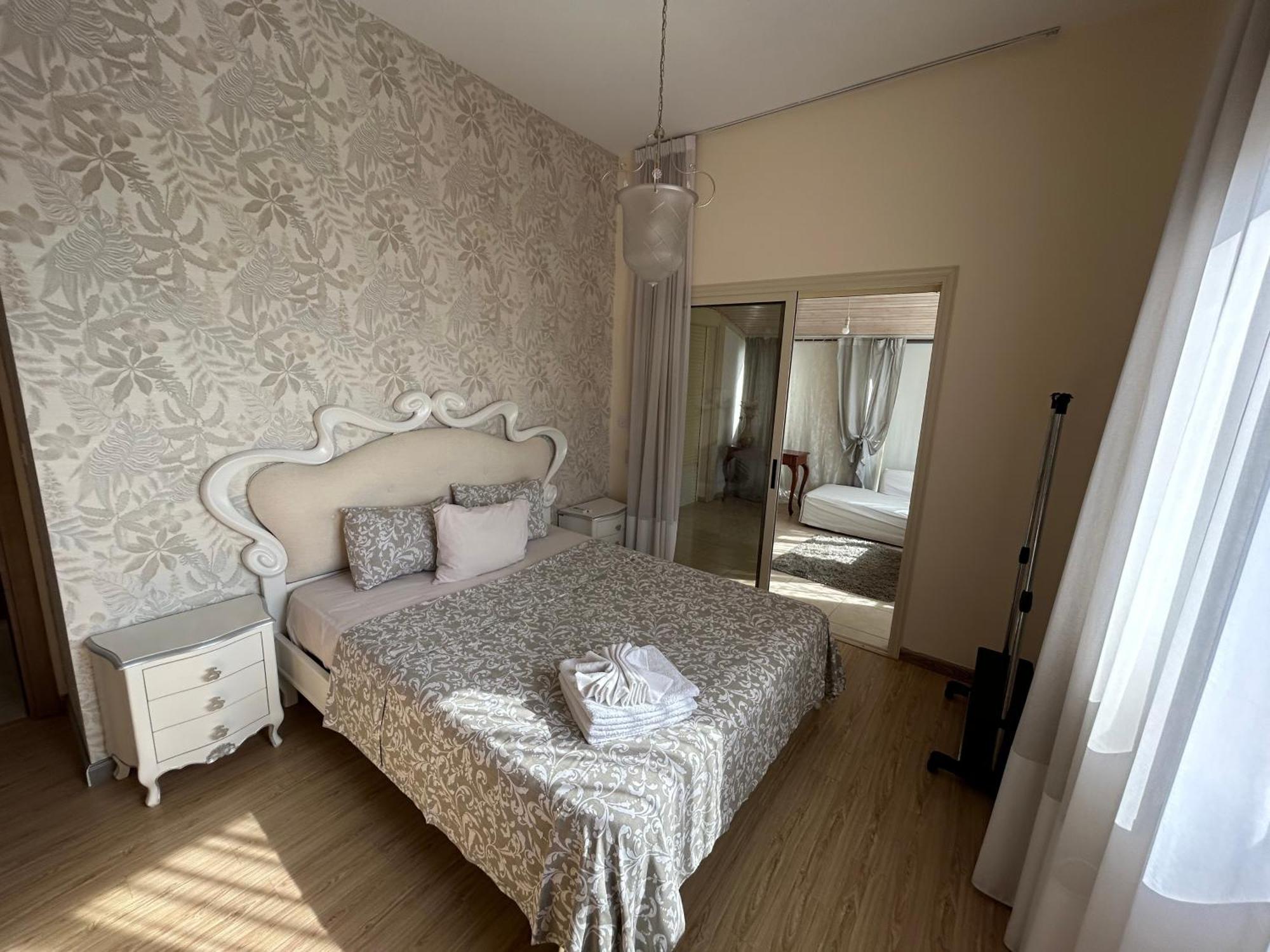 Seaview 6 Bedroom Villa & Private Pool 利马索尔 外观 照片
