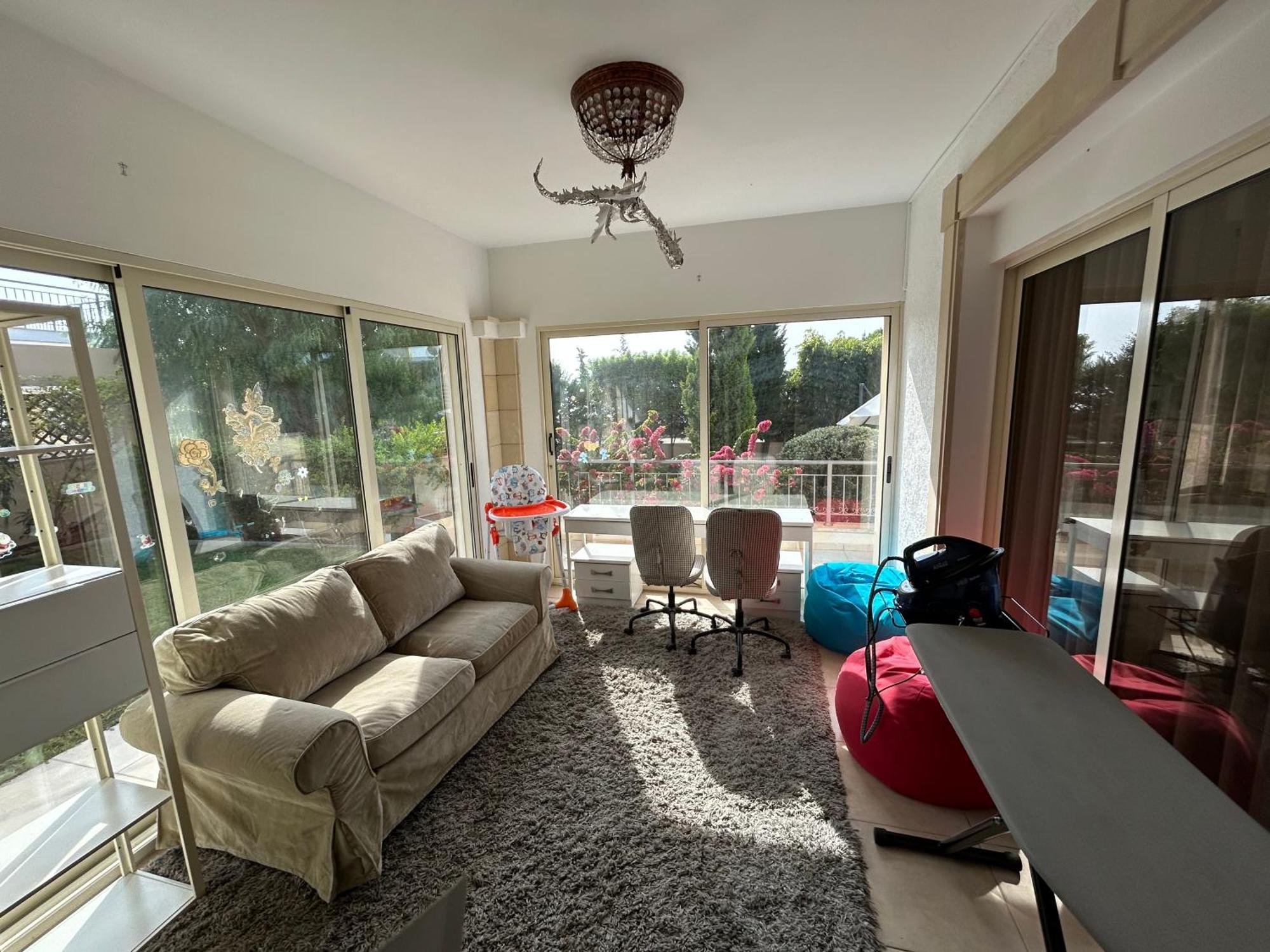 Seaview 6 Bedroom Villa & Private Pool 利马索尔 外观 照片