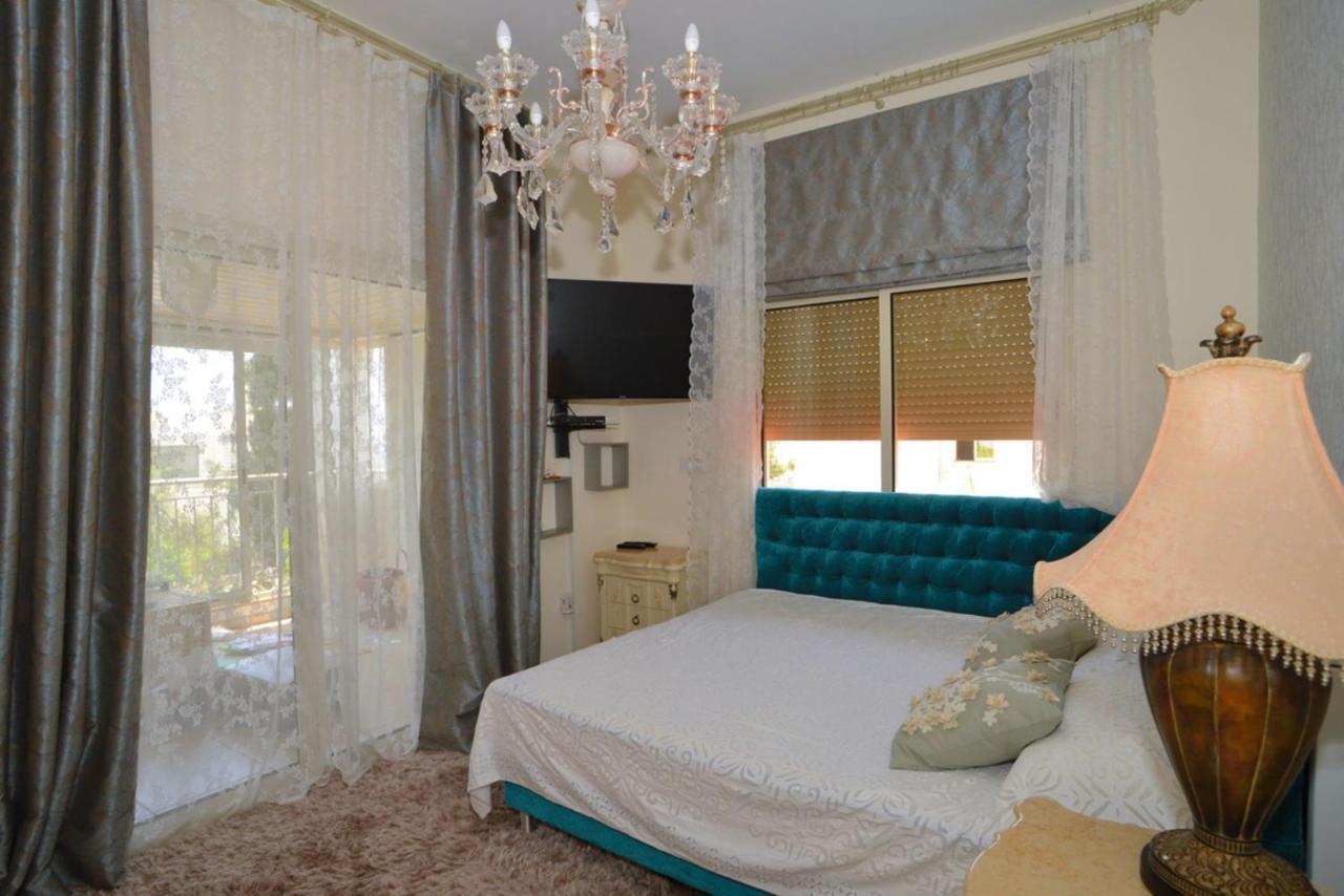Seaview 6 Bedroom Villa & Private Pool 利马索尔 外观 照片